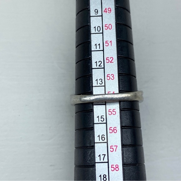 JJ Sterling Silver Heart with Diamond Illusion Setting Statement Ring - Picture 5 of 10